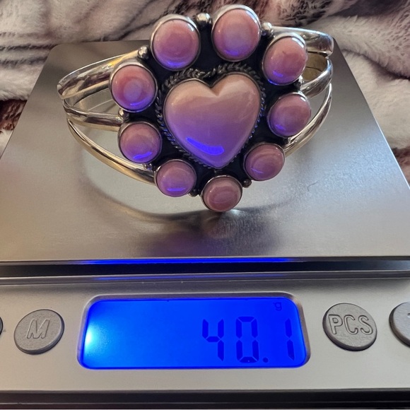 ❤️ Queen Pink Conch Cluster Heart Sterling Statement Navajo Ethnic Cuff 40.1gm - Picture 8 of 13